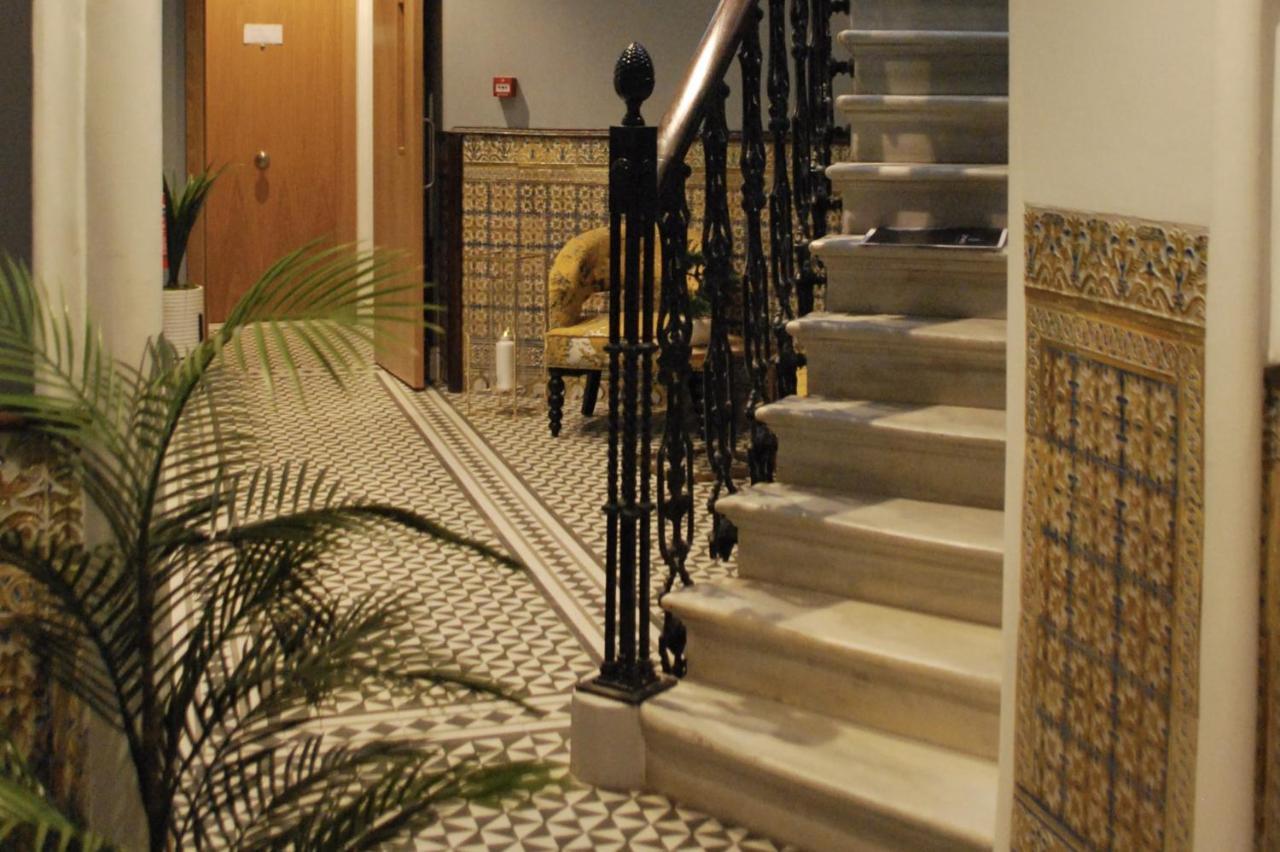 Master Penthouse Double Room Ensuite With Private Terrace - Grand Central House Gibraltar Exterior foto