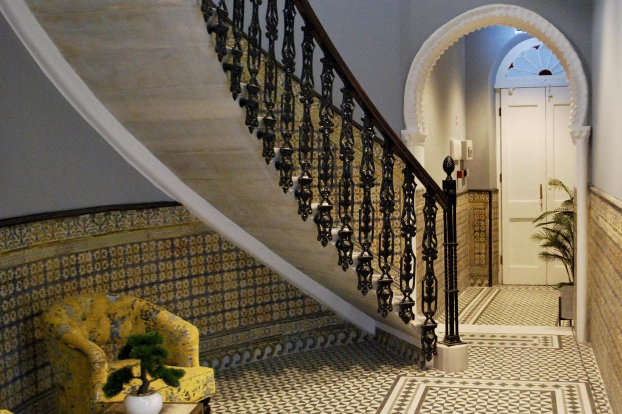 Master Penthouse Double Room Ensuite With Private Terrace - Grand Central House Gibraltar Exterior foto