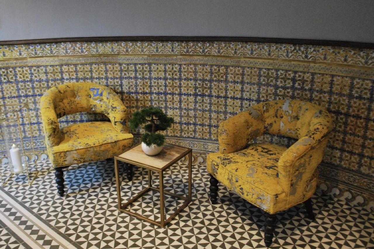Master Penthouse Double Room Ensuite With Private Terrace - Grand Central House Gibraltar Exterior foto