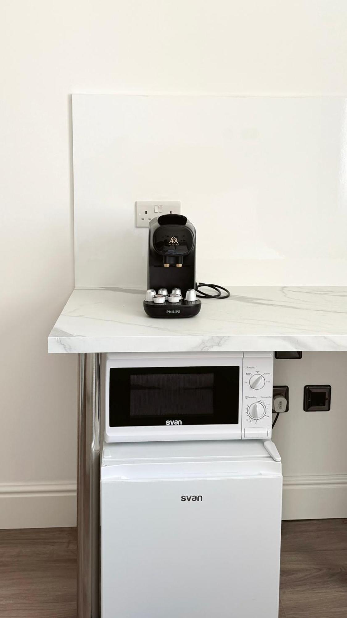 Master Penthouse Double Room Ensuite With Private Terrace - Grand Central House Gibraltar Exterior foto